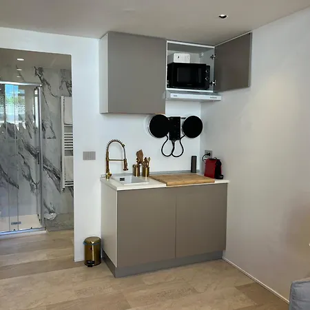 Apartment Daeiouz Residences Ii *